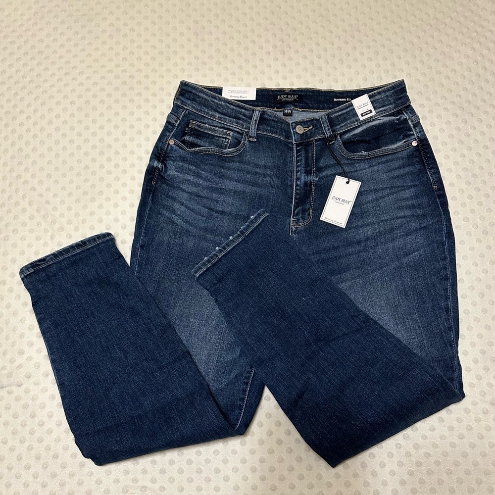 Judy Blue Mid Rise Boyfriend Fit Jeans 14W